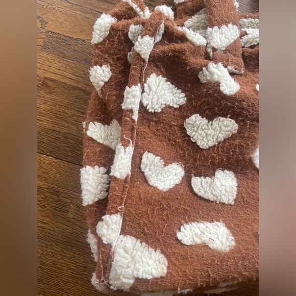 ANTHROPOLOGIE Faux Fur Tote Bag Hearts Shearling Sherpa Boho Cozy. - Picture 2 of 16